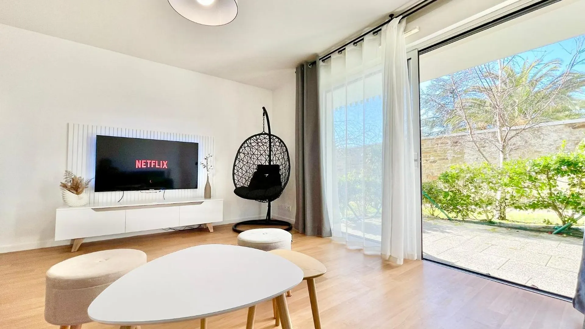 Parcappart 5 - Terrasse - Parking - Netflix Lanester
